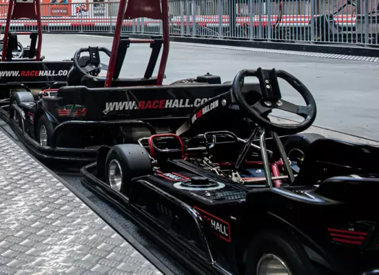 丹麥哥本哈根-最大的室內卡丁車(chē)賽道和鄰近設施