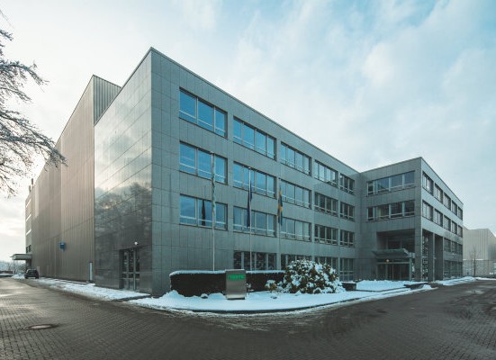 德國 Wermelskirchen 子公司 TENTE-ROLLEN 生產(chǎn)工廠(chǎng)照明系統